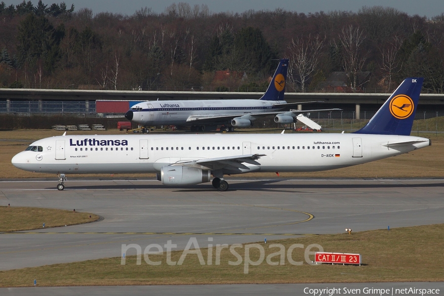 Lufthansa Airbus A321-231 (D-AIDK) | Photo 39520