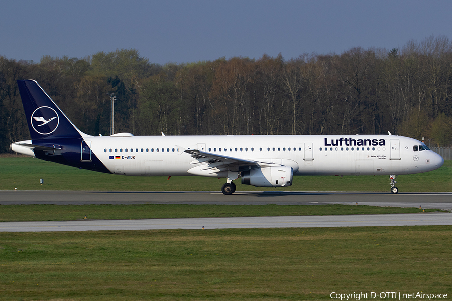 Lufthansa Airbus A321-231 (D-AIDK) | Photo 564127