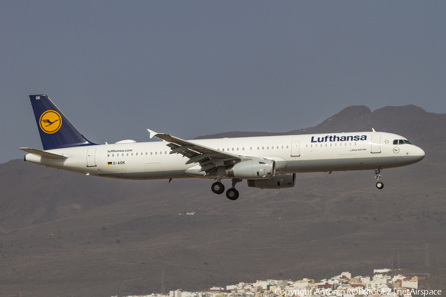 Lufthansa Airbus A321-231 (D-AIDK) | Photo 188949