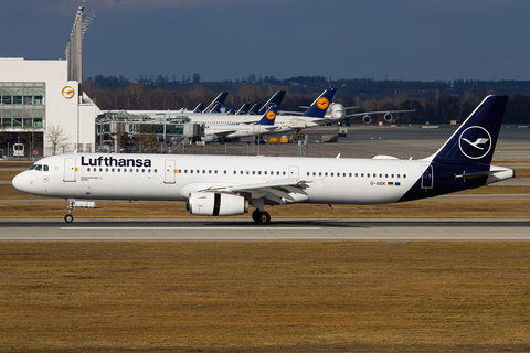Lufthansa Airbus A321-231 (D-AIDK) at  Munich, Germany