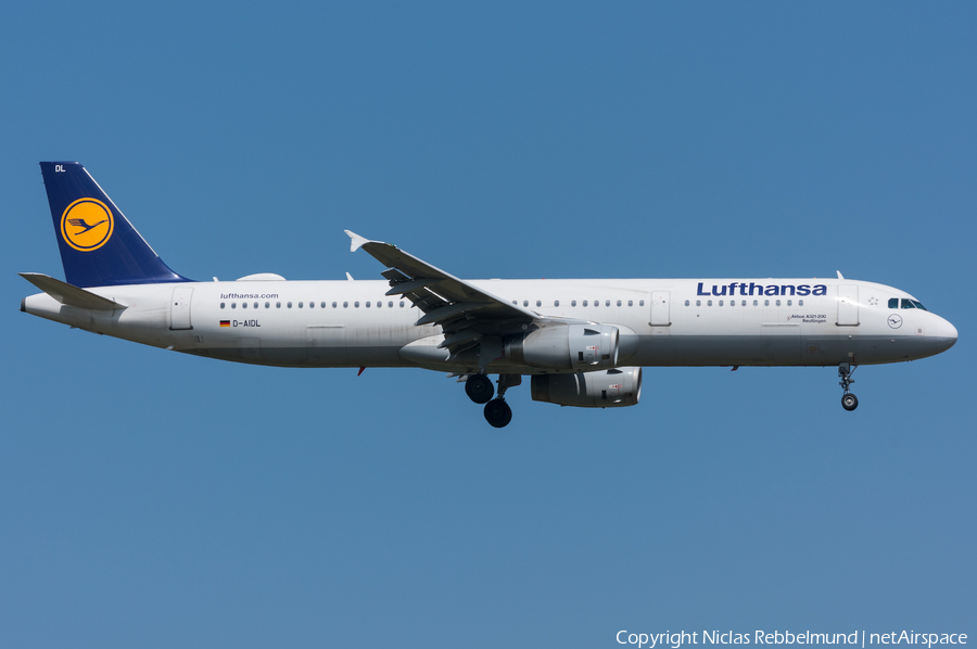 Lufthansa Airbus A321-231 (D-AIDL) | Photo 258677