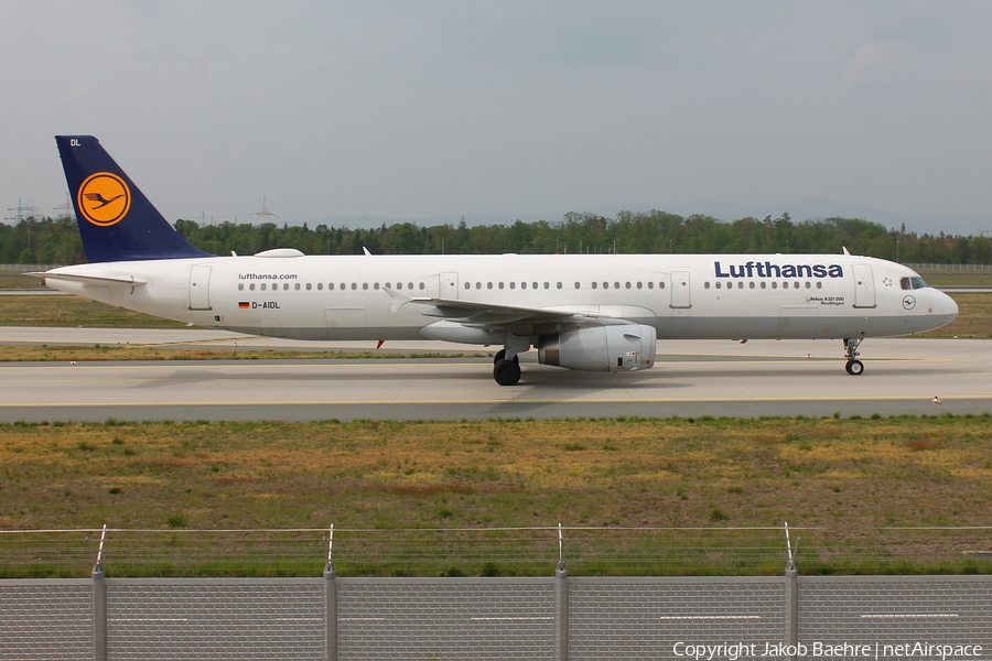Lufthansa Airbus A321-231 (D-AIDL) | Photo 349243
