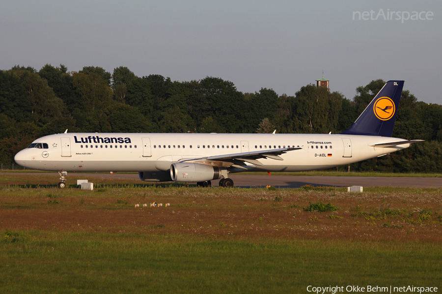 Lufthansa Airbus A321-231 (D-AIDL) | Photo 42961