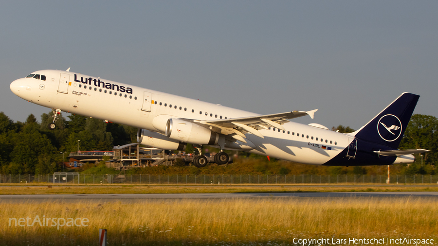 Lufthansa Airbus A321-231 (D-AIDL) | Photo 398005