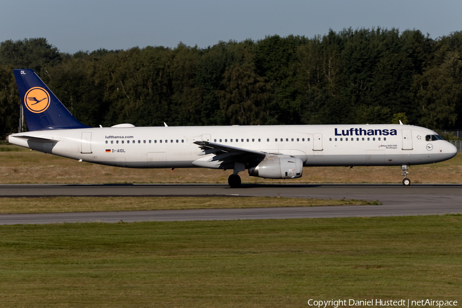 Lufthansa Airbus A321-231 (D-AIDL) | Photo 414589