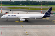 Lufthansa Airbus A321-231 (D-AIDL) at  Hamburg - Fuhlsbuettel (Helmut Schmidt), Germany