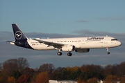 Lufthansa Airbus A321-231 (D-AIDL) at  Hamburg - Fuhlsbuettel (Helmut Schmidt), Germany