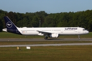 Lufthansa Airbus A321-231 (D-AIDL) at  Hamburg - Fuhlsbuettel (Helmut Schmidt), Germany