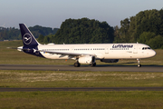 Lufthansa Airbus A321-231 (D-AIDL) at  Hamburg - Fuhlsbuettel (Helmut Schmidt), Germany