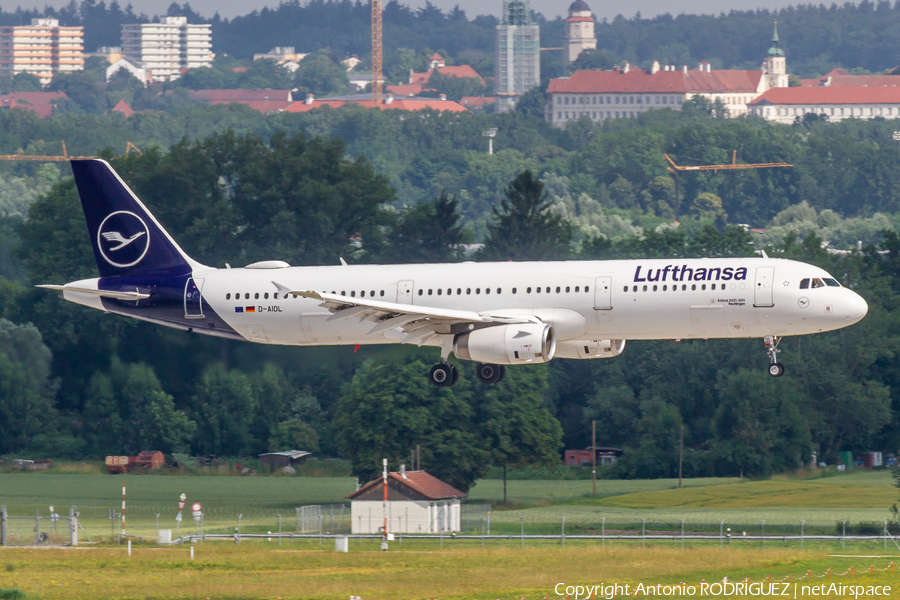 Lufthansa Airbus A321-231 (D-AIDL) | Photo 564414