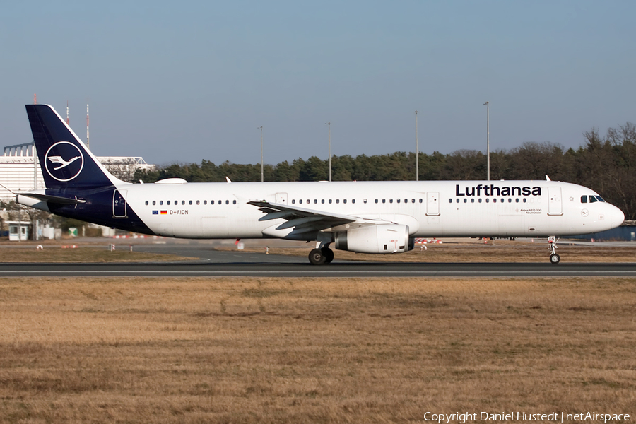 Lufthansa Airbus A321-231 (D-AIDN) | Photo 500619