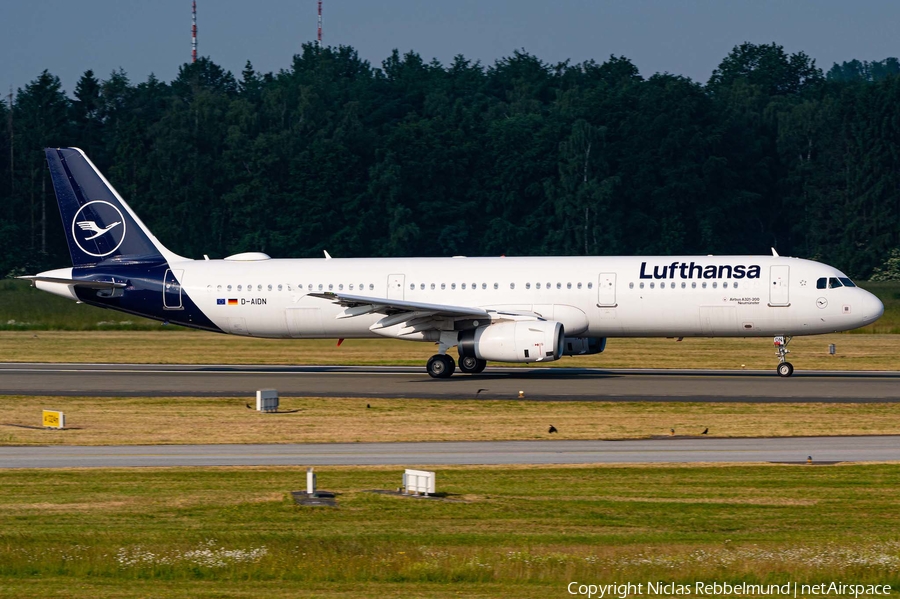 Lufthansa Airbus A321-231 (D-AIDN) | Photo 453628