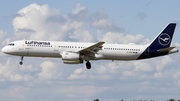 Lufthansa Airbus A321-231 (D-AIDN) at  Hamburg - Fuhlsbuettel (Helmut Schmidt), Germany