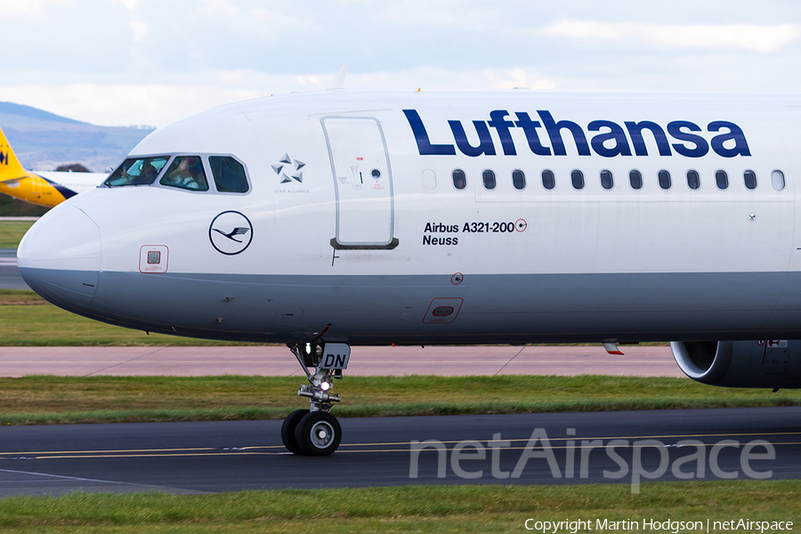 Lufthansa Airbus A321-231 (D-AIDN) | Photo 104911