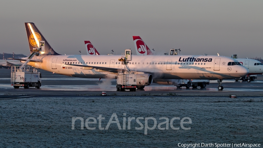 Lufthansa Airbus A321-231 (D-AIDO) | Photo 234093