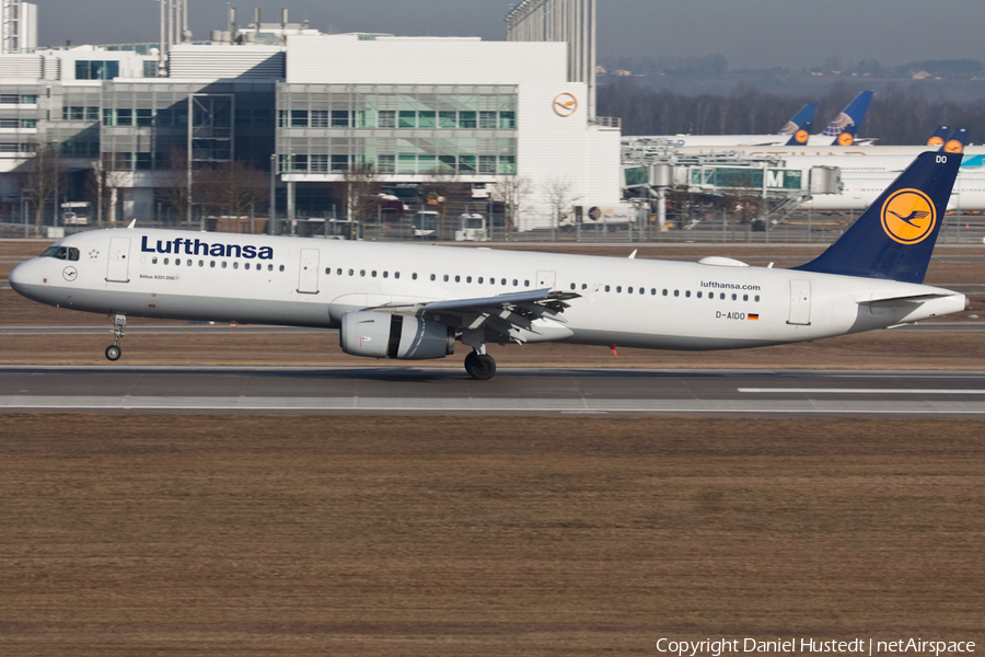 Lufthansa Airbus A321-231 (D-AIDO) | Photo 416814