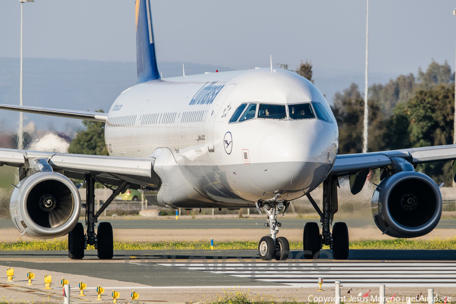 Lufthansa Airbus A321-231 (D-AIDO) | Photo 156627