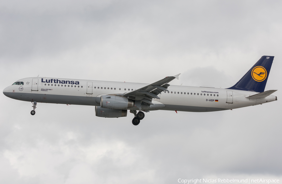 Lufthansa Airbus A321-231 (D-AIDP) | Photo 240278