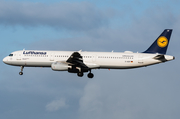 Lufthansa Airbus A321-231 (D-AIDP) at  Hamburg - Fuhlsbuettel (Helmut Schmidt), Germany