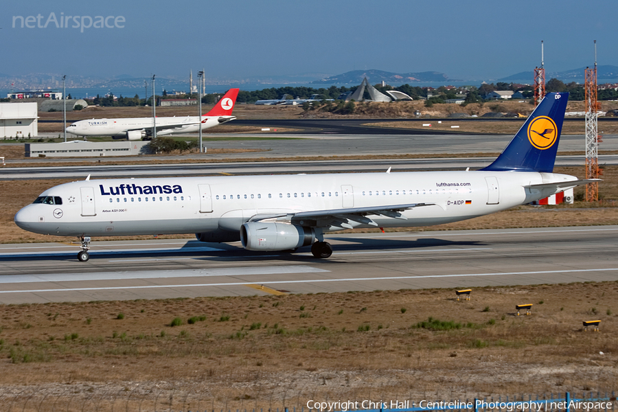 Lufthansa Airbus A321-231 (D-AIDP) | Photo 33803