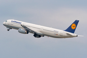 Lufthansa Airbus A321-231 (D-AIDQ) at  Barcelona - El Prat, Spain