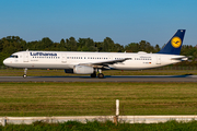 Lufthansa Airbus A321-231 (D-AIDQ) at  Hamburg - Fuhlsbuettel (Helmut Schmidt), Germany