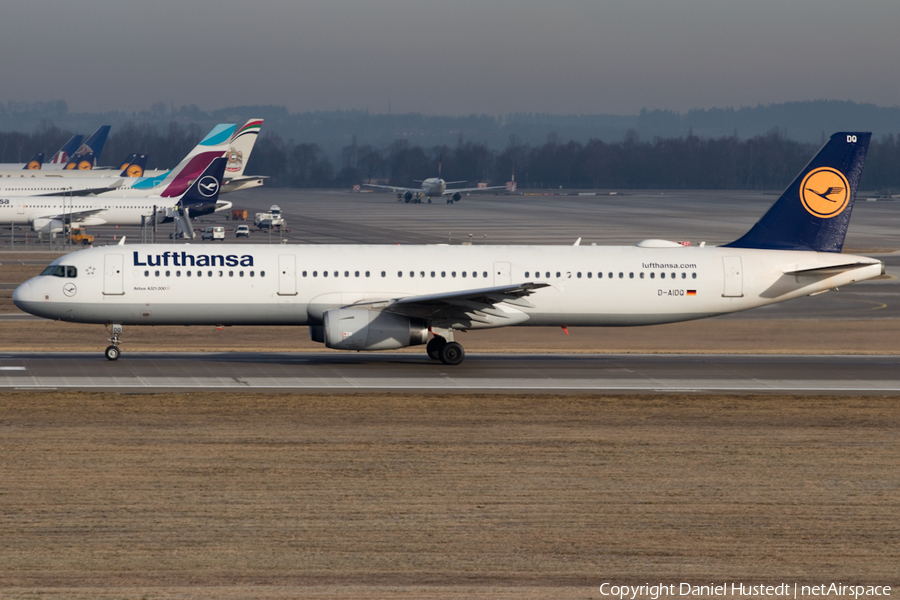 Lufthansa Airbus A321-231 (D-AIDQ) | Photo 416815