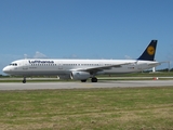 Lufthansa Airbus A321-231 (D-AIDQ) at  Porto, Portugal