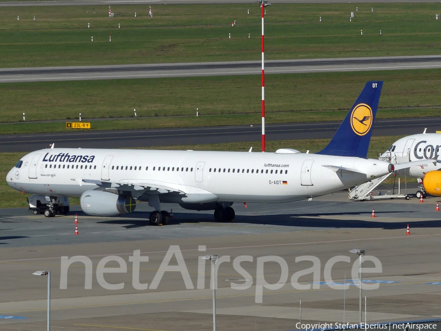 Lufthansa Airbus A321-231 (D-AIDT) | Photo 554255