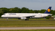 Lufthansa Airbus A321-231 (D-AIDT) at  Hamburg - Fuhlsbuettel (Helmut Schmidt), Germany