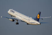 Lufthansa Airbus A321-231 (D-AIDU) at  Amsterdam - Schiphol, Netherlands