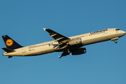 Lufthansa Airbus A321-231 (D-AIDU) at  Dusseldorf - International, Germany