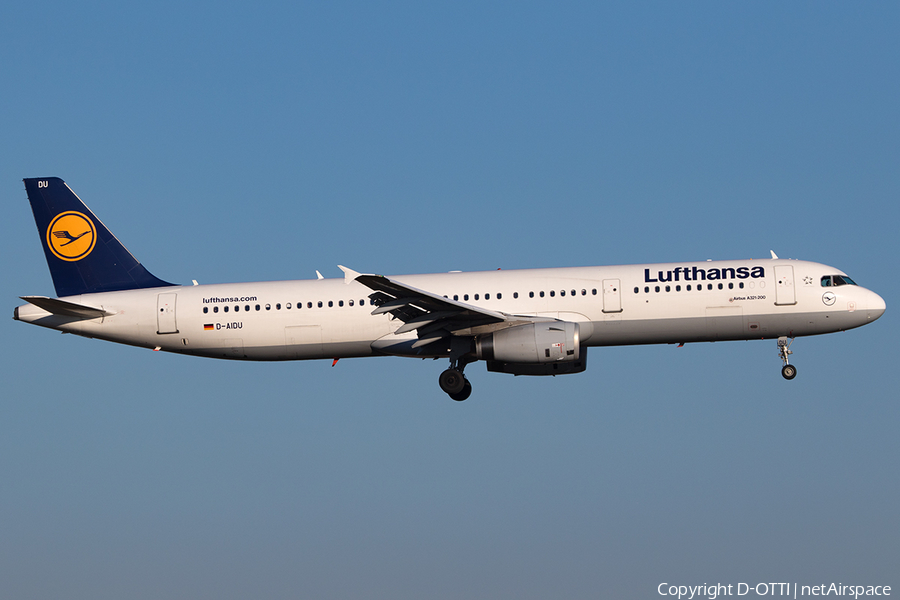 Lufthansa Airbus A321-231 (D-AIDU) | Photo 224168