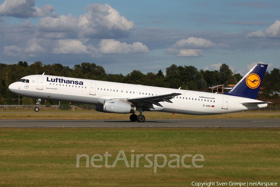 Lufthansa Airbus A321-231 (D-AIDU) | Photo 100888