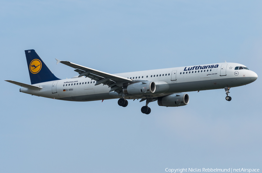 Lufthansa Airbus A321-231 (D-AIDU) | Photo 309749