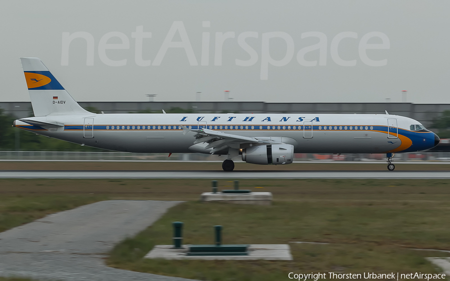 Lufthansa Airbus A321-231 (D-AIDV) | Photo 180946