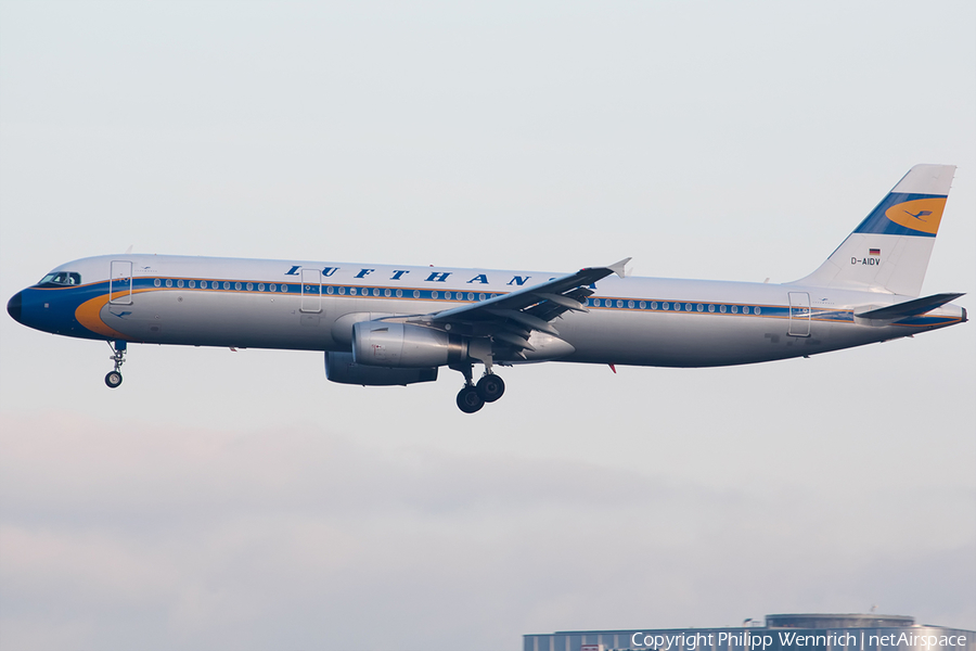 Lufthansa Airbus A321-231 (D-AIDV) | Photo 196241