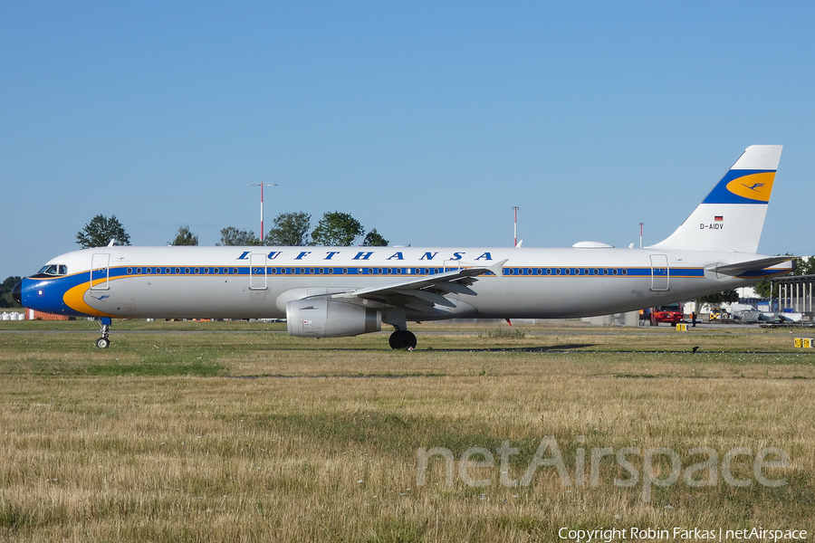 Lufthansa Airbus A321-231 (D-AIDV) | Photo 250648