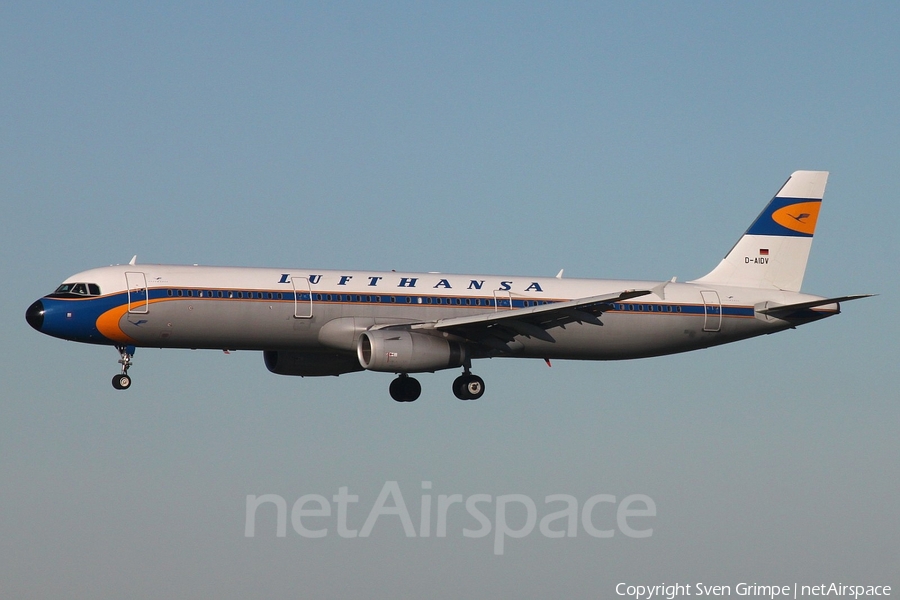 Lufthansa Airbus A321-231 (D-AIDV) | Photo 200543