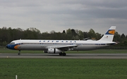 Lufthansa Airbus A321-231 (D-AIDV) at  Hamburg - Fuhlsbuettel (Helmut Schmidt), Germany