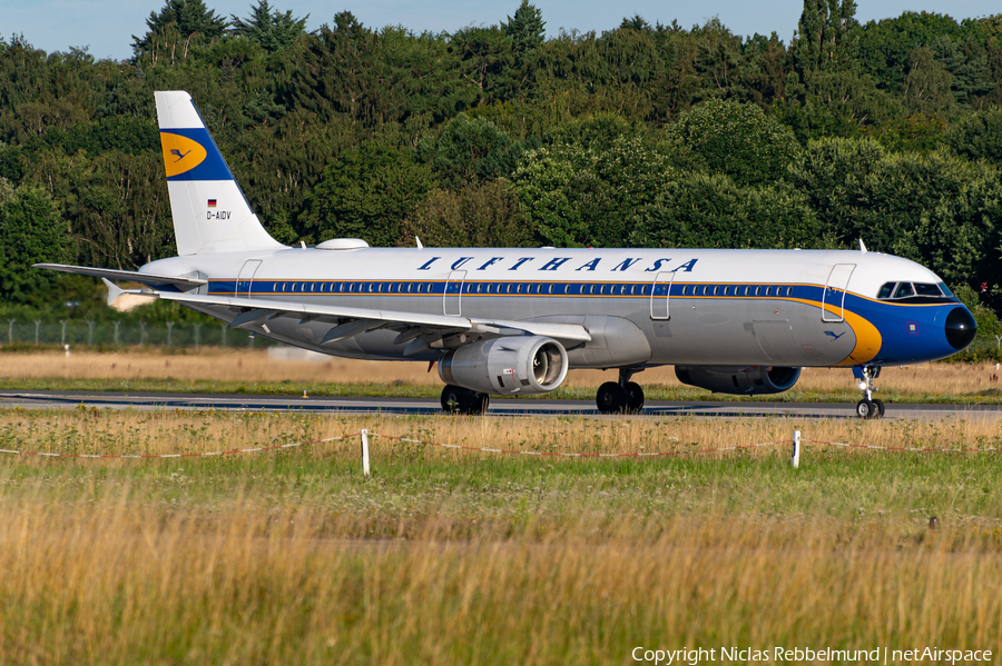 Lufthansa Airbus A321-231 (D-AIDV) | Photo 397002
