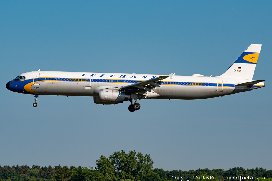 Lufthansa Airbus A321-231 (D-AIDV) | Photo 520984