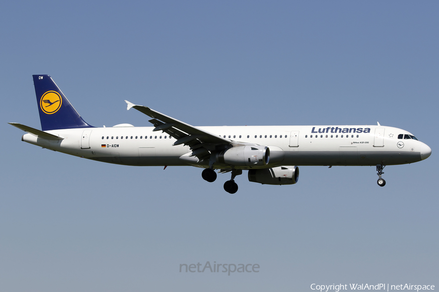 Lufthansa Airbus A321-231 (D-AIDW) | Photo 569421