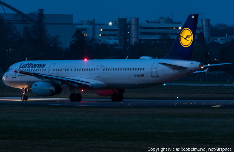 Lufthansa Airbus A321-231 (D-AIDX) | Photo 236828