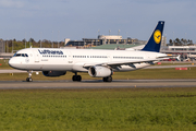 Lufthansa Airbus A321-231 (D-AIDX) at  Hamburg - Fuhlsbuettel (Helmut Schmidt), Germany