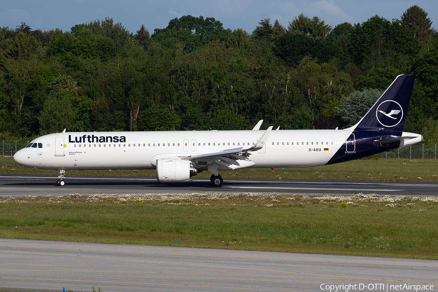Lufthansa Airbus A321-271NX (D-AIEA) | Photo 324228