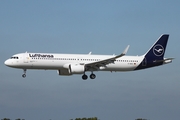 Lufthansa Airbus A321-271NX (D-AIEA) at  Hamburg - Fuhlsbuettel (Helmut Schmidt), Germany