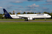 Lufthansa Airbus A321-271NX (D-AIEB) at  Hamburg - Fuhlsbuettel (Helmut Schmidt), Germany