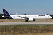 Lufthansa Airbus A321-271NX (D-AIEC) at  Frankfurt am Main, Germany