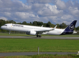 Lufthansa Airbus A321-271NX (D-AIEC) at  Hamburg - Fuhlsbuettel (Helmut Schmidt), Germany